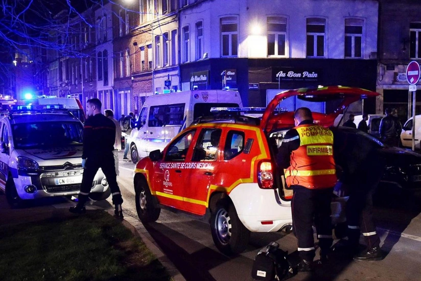 Fransanın Lill şəhərində atışma nəticəsində 3 nəfər yaralanıb