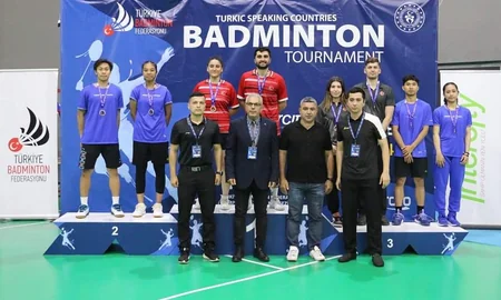 Azərbaycan badmintonçuları Türkiyədə 9 medal qazanıblar