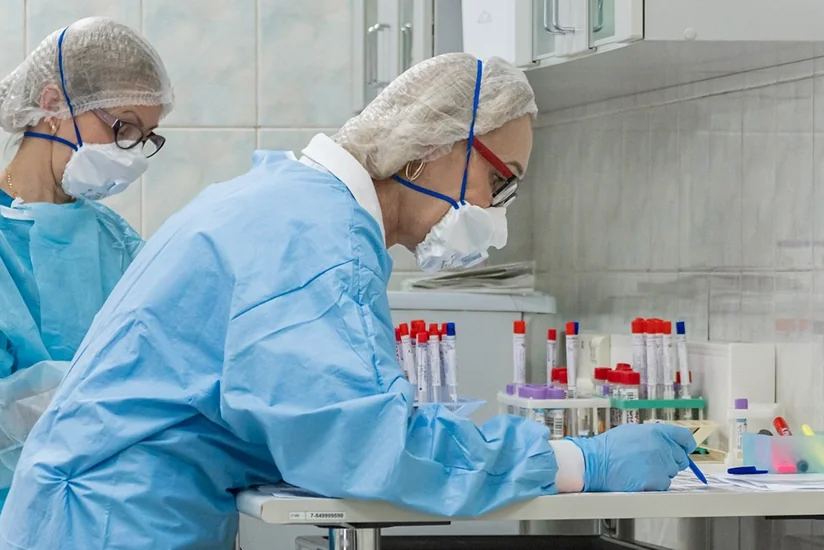 Russia sees over 1,200 COVID-related deaths