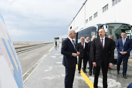 Prezident İlham Əliyev Bakı Beynəlxalq Dəniz Ticarət Limanı Kompleksinin açılışında iştirak edib - YENİLƏNİB