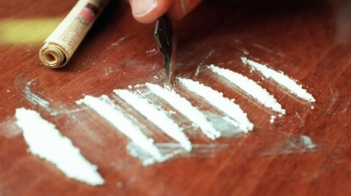 Bakıda qadından külli miqdarda narkotik vasitə götürülüb