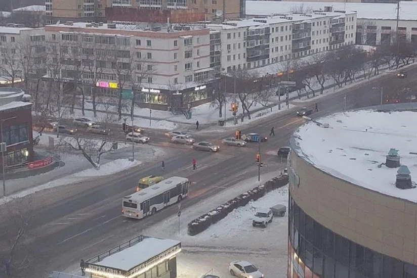 В столице Казахстана введен режим ЧП