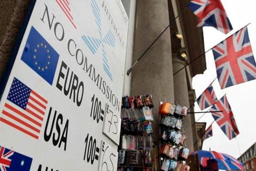 ​Britaniya funtu Brexit sorğusu nəticəsində kəskin düşüb