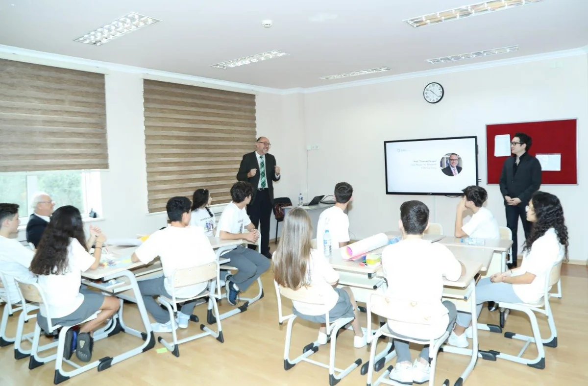 SME World Forum in Baku teaches children basic secrets of entrepreneurship