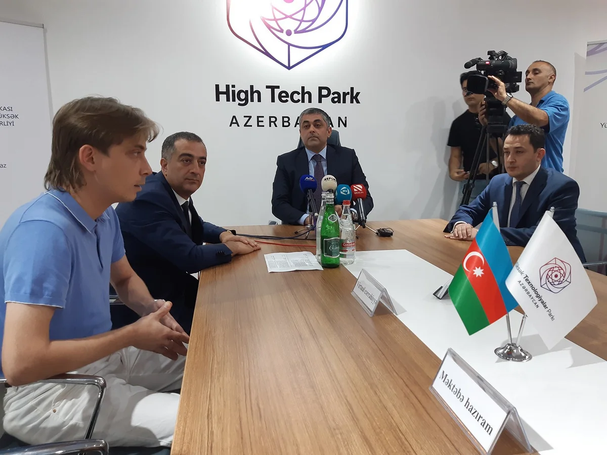 Azərbaycanlı startapçılara qrantlar təqdim olunub