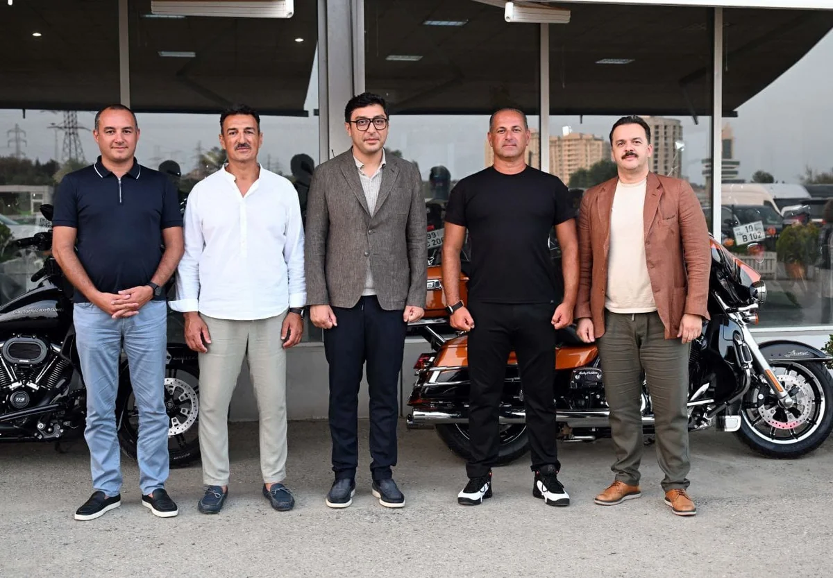 Fərid Qayıbov moto klubların fəaliyyəti ilə tanış olub