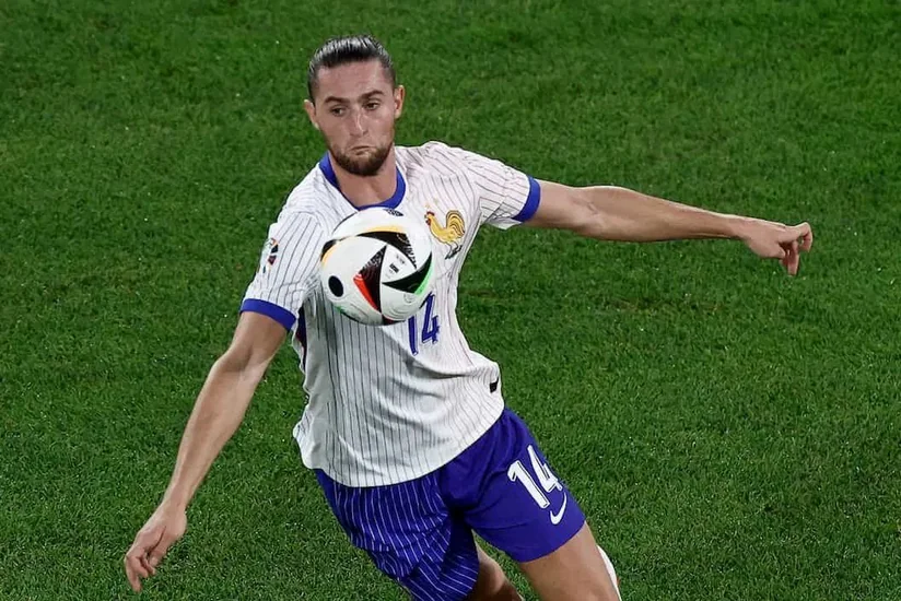 Fransalı futbolçu yenidən Ronaldu ilə komanda yoldaşı ola bilər
