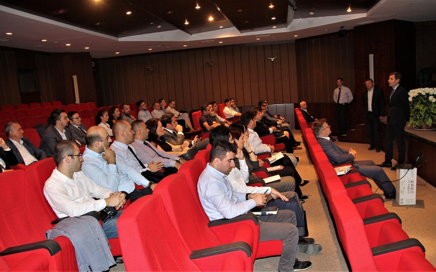 Azərbaycanda məsafədən bank hesablarının açılması sisteminin təqdimatı keçirilib