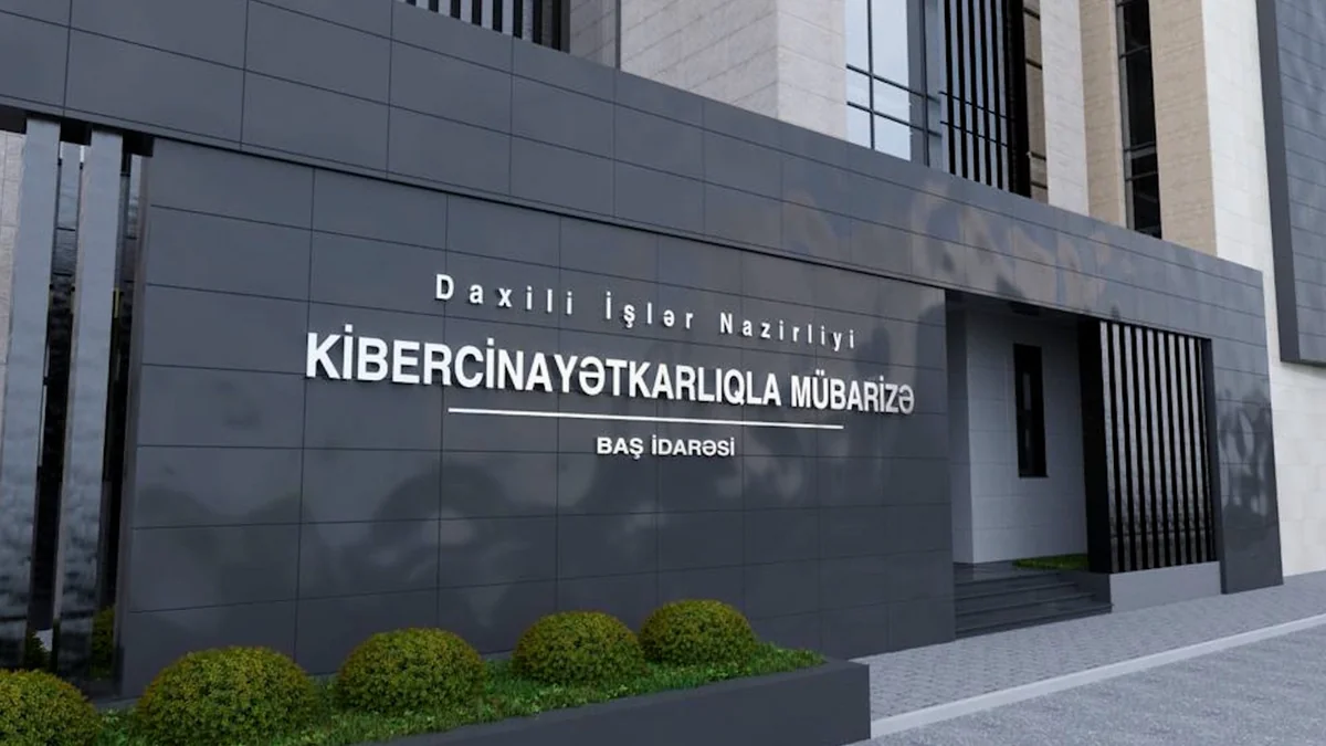 Bank kartlarına kiber hücumlar edərək külli miqdarda pulları ələ keçirməkdə şübhəli bilinən dəstə üzvləri həbs edilib