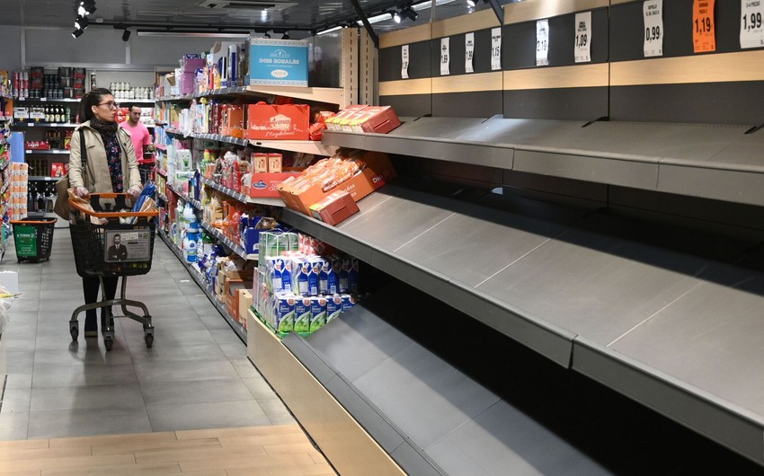 French stores begin to run out of food 