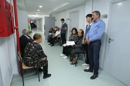 “Həmkardan həmkara qayğı ilə” layihəsinin növbəti mərhələsi Laçında keçirilib