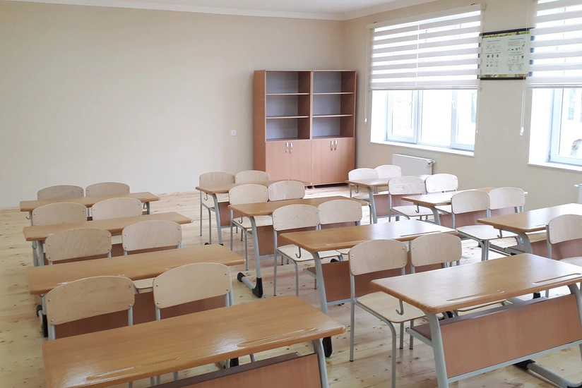 Qaxda koronavirusa görə daha bir məktəb distant tədrisə keçdi