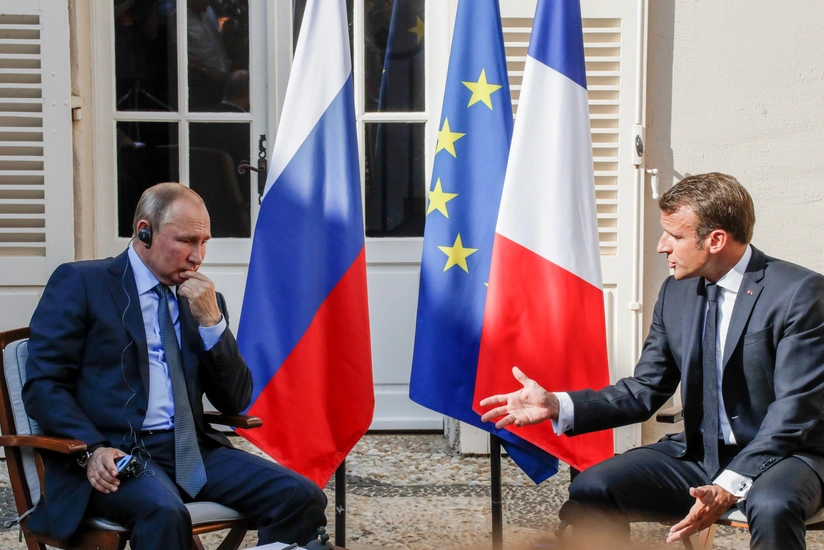 Makronla Putin arasındakı danışığın KİV-də dərci araşdırılır