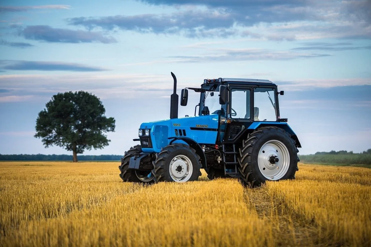 Azərbaycan Gürcüstandan traktor tədarükünü bərpa edib