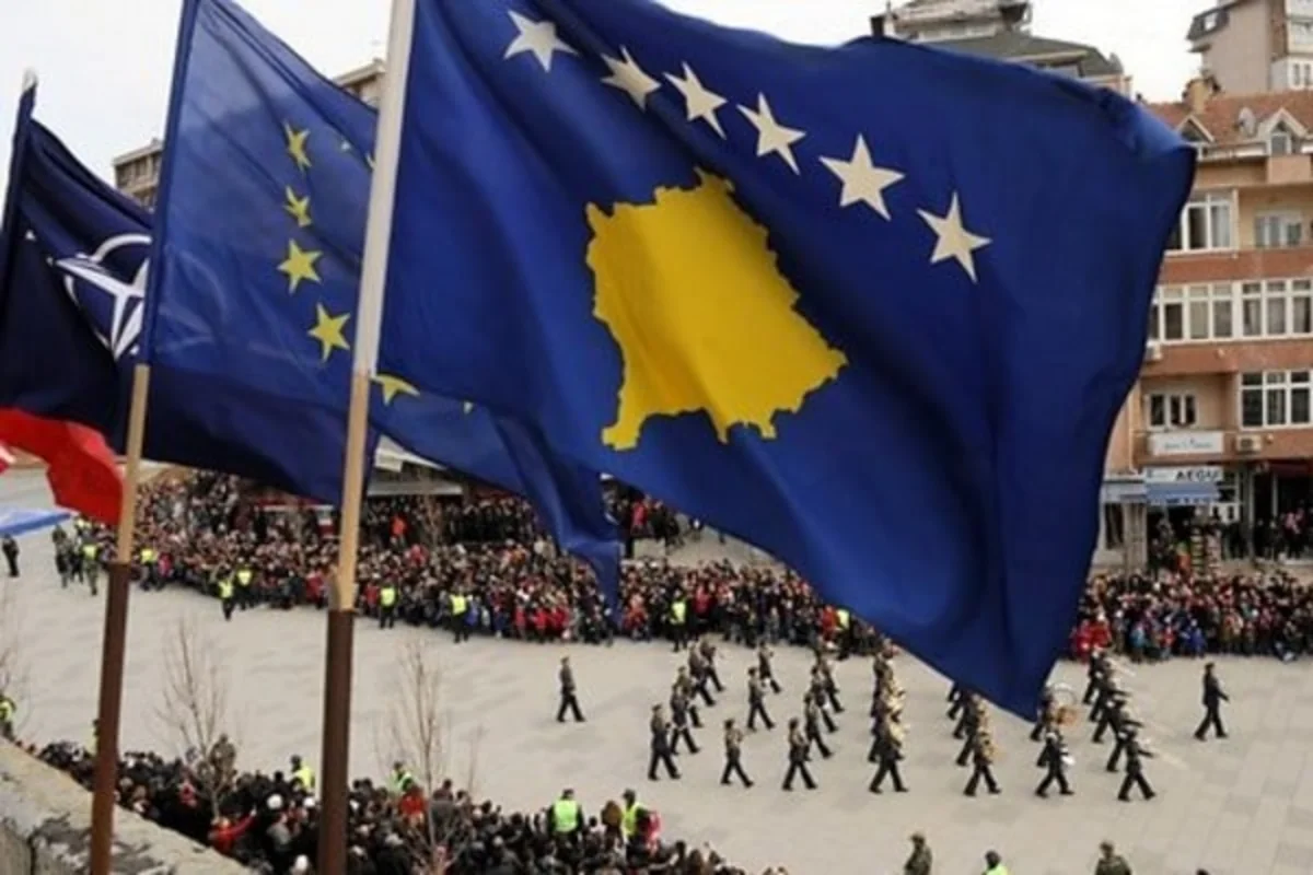 Kosovo öz ordusunu yaradır