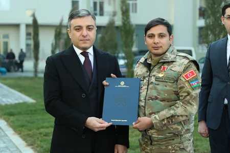 Gəncədə 80 mənzil şəhid ailələri və müharibə əlillərinə təqdim edilib
