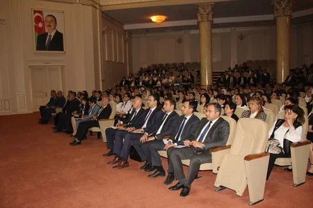 Anar Kərimov Göytəpədə milli memarlıq üslubunda tikilmiş pravoslav kilsəsini ziyarət edib