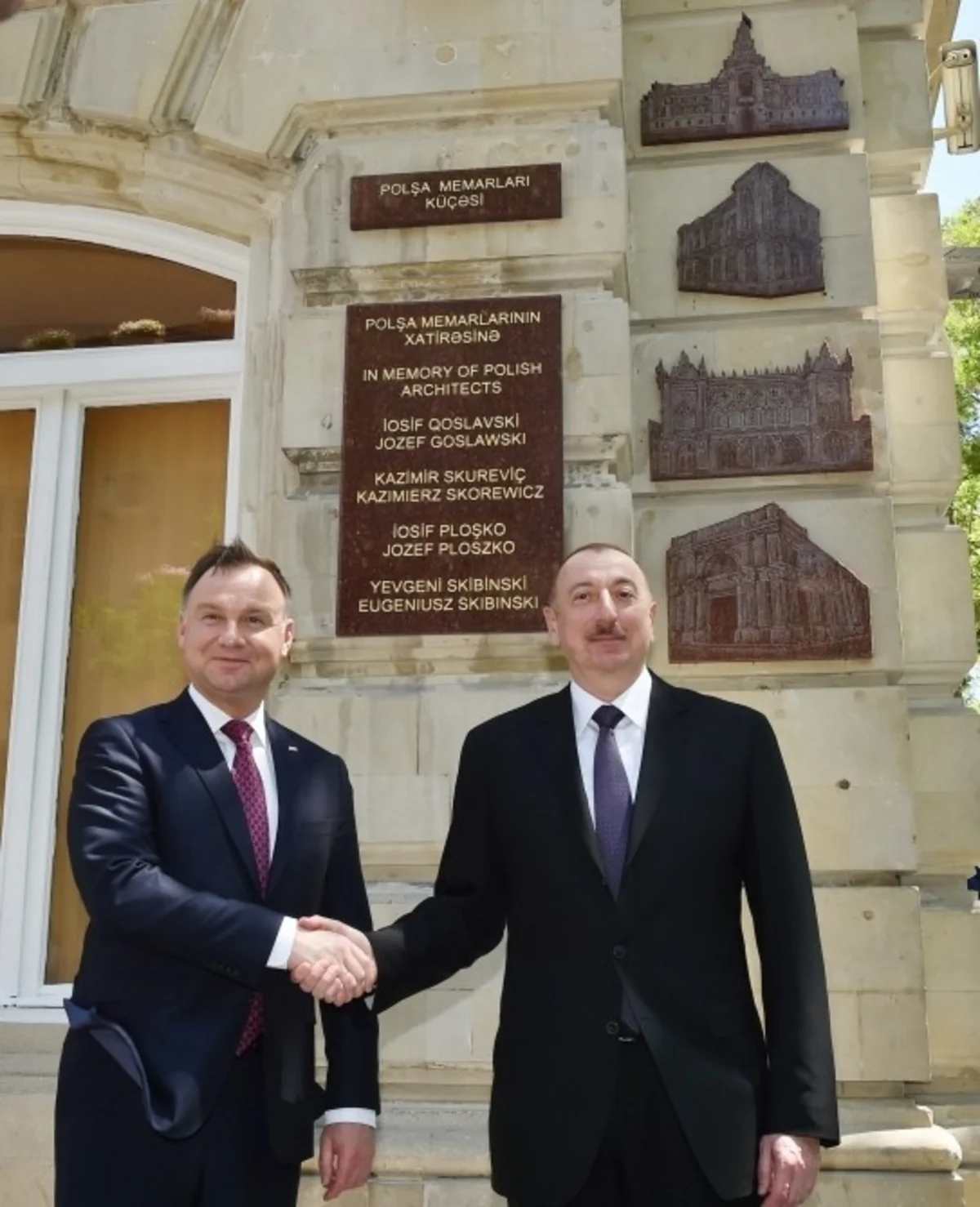 Ilham Aliyev, Andrzej Duda attend ceremony in Polish Architects Street