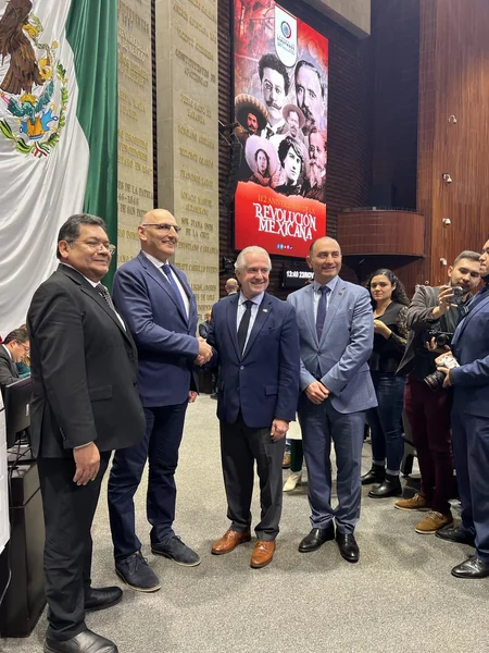 Assistant to Azerbaijan’s first VP Elchin Amirbayov visits Mexico