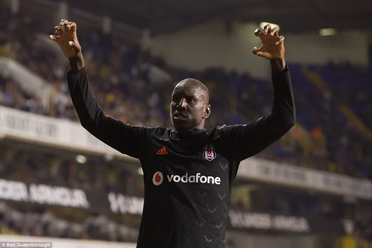 ​Demba Ba Beşiktaşın tarixinə düşüb
