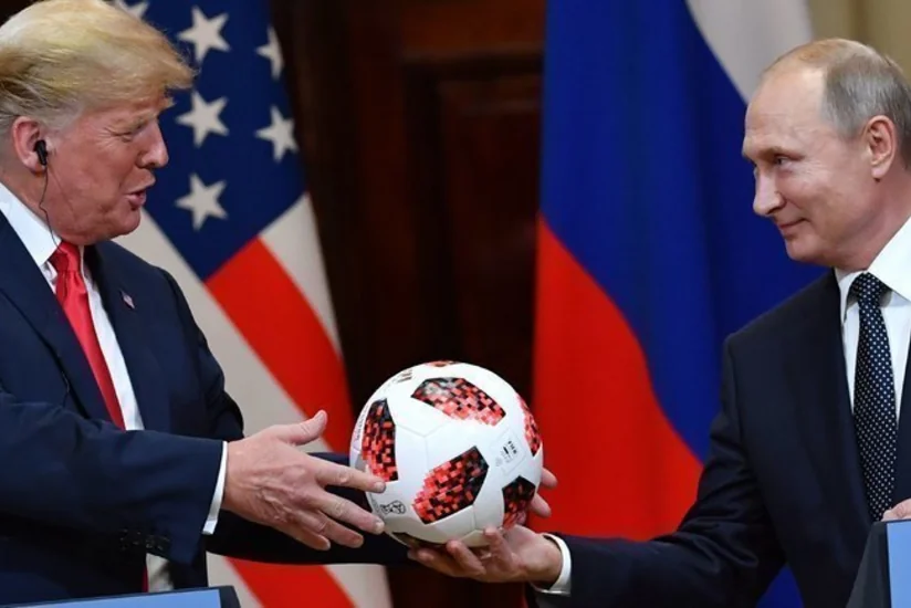 Üzərində Putin və Trampın imzası olan top satışa çıxarıldı