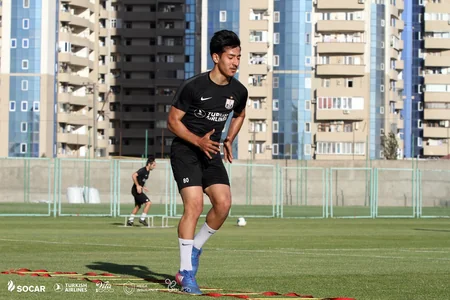Neftçi uzun fasilədən sonra hazırlığa başladı