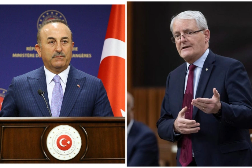 Turkish, Canadian FMs hold phone conversation