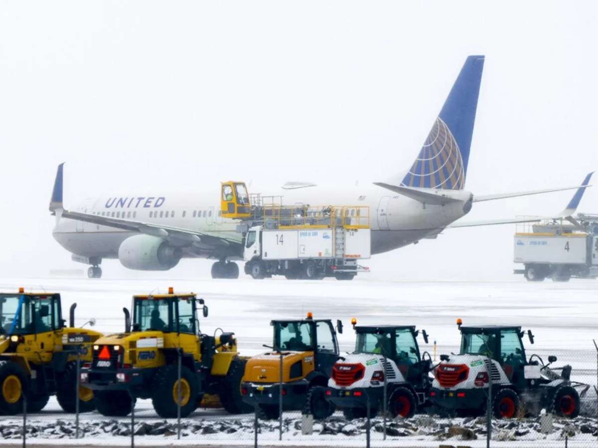 US airlines cancel over 1,300 flights due to storm