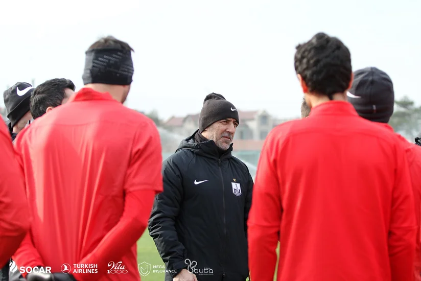 “Neftçi” Roberto Bordinlə yollarını ayırıb