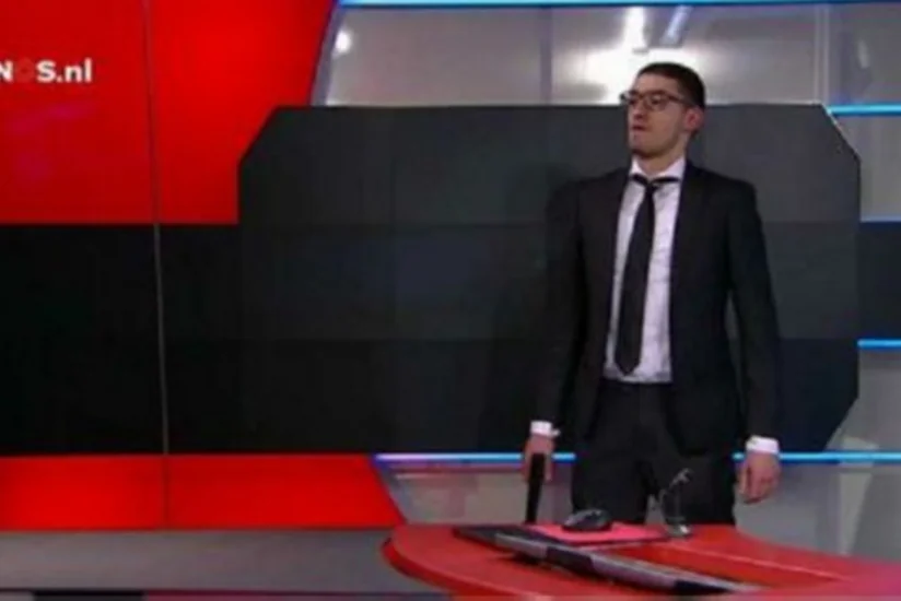 Hollandiyada saxta silahla telestudiyaya daxil olan şəxs həbs olunub