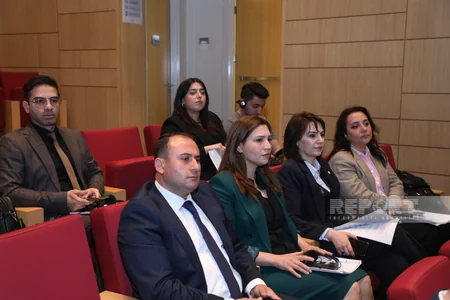 Mətbuat xidmətlərinin rəhbərləri üçün master-klass təşkil olunub