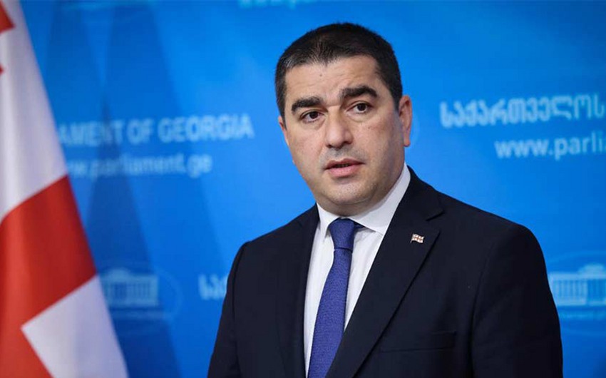 Papuaşvili: Ukraynanın könüllülərin göndərilməsi ilə bağlı təzyiqi Gürcüstanın müharibəyə cəlbi demək idi
