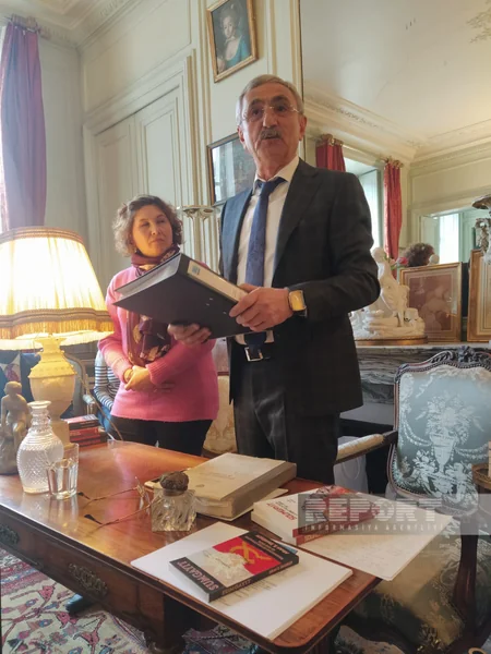 Parisdə Sumqayıt hadisələrinə həsr olunmuş dəyirmi masa keçirilib
