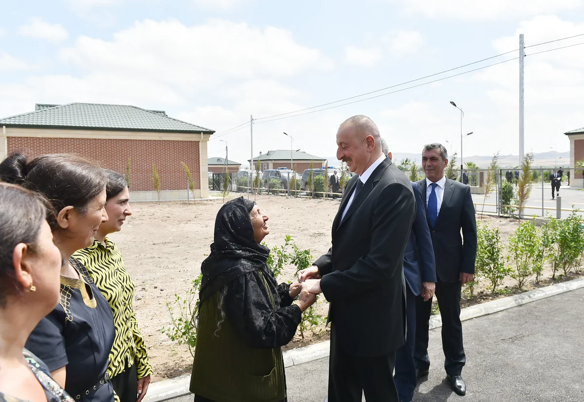 Azərbaycan Prezidenti: “Cocuq Mərcanlıda əlavə evlər tikiləcək”