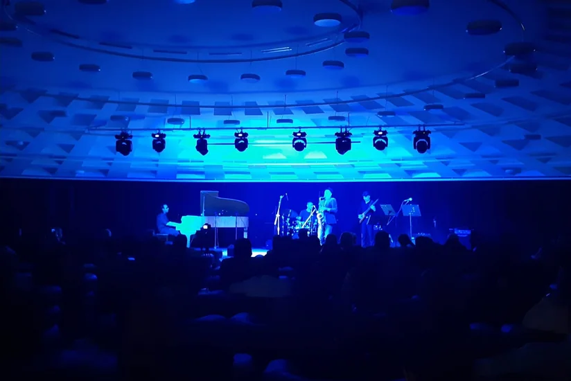 Baku hosts concert of Belgian-Chilean saxophonist