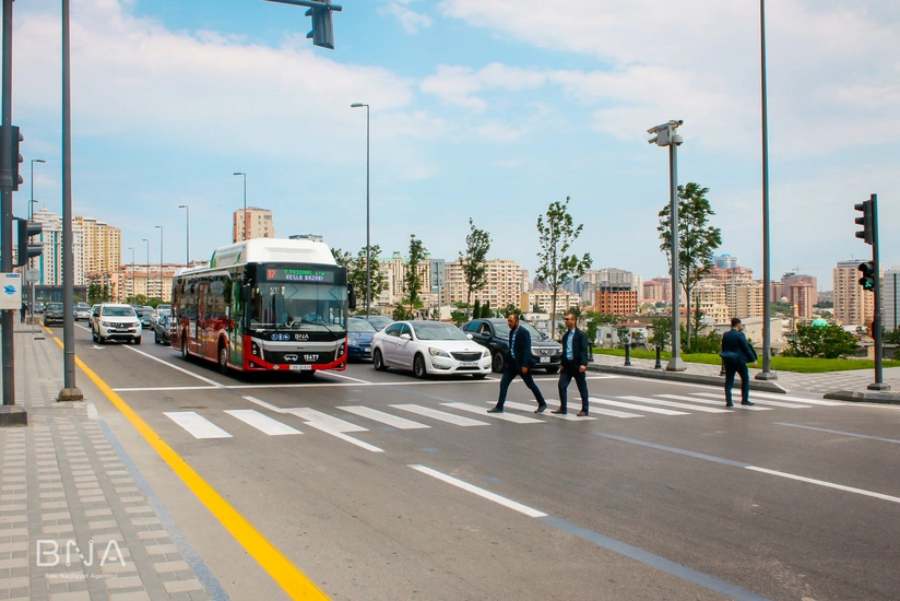 Bakıda daha bir ünvanda işıqforlar quraşdırılıb