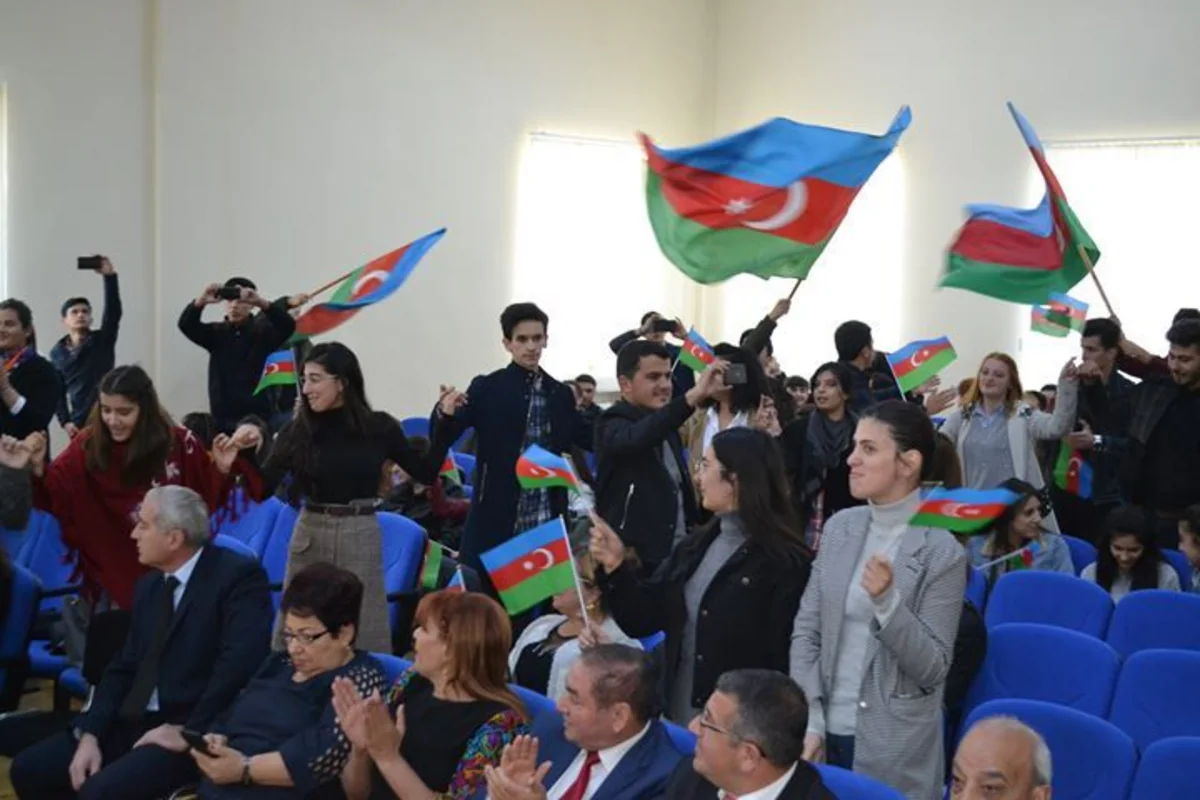 Zaqatalada Dövlət Bayrağı Günü qeyd edilib - FOTO