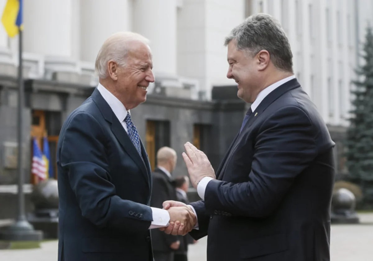 ​Порошенко и Байден договорились подписать соглашение по траншу на 1 млрд. долларов