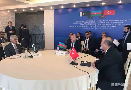 Azərbaycan, Türkiyə və Pakistan XİN başçılarının görüşünün yekununda Bakı Bəyannaməsi qəbul olunub