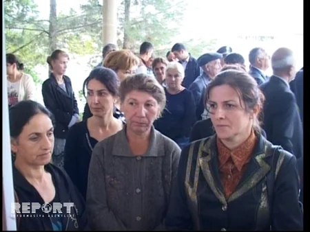 Hacıqabul sakinləri səsvermədə fəal iştirak ediblər - FOTO