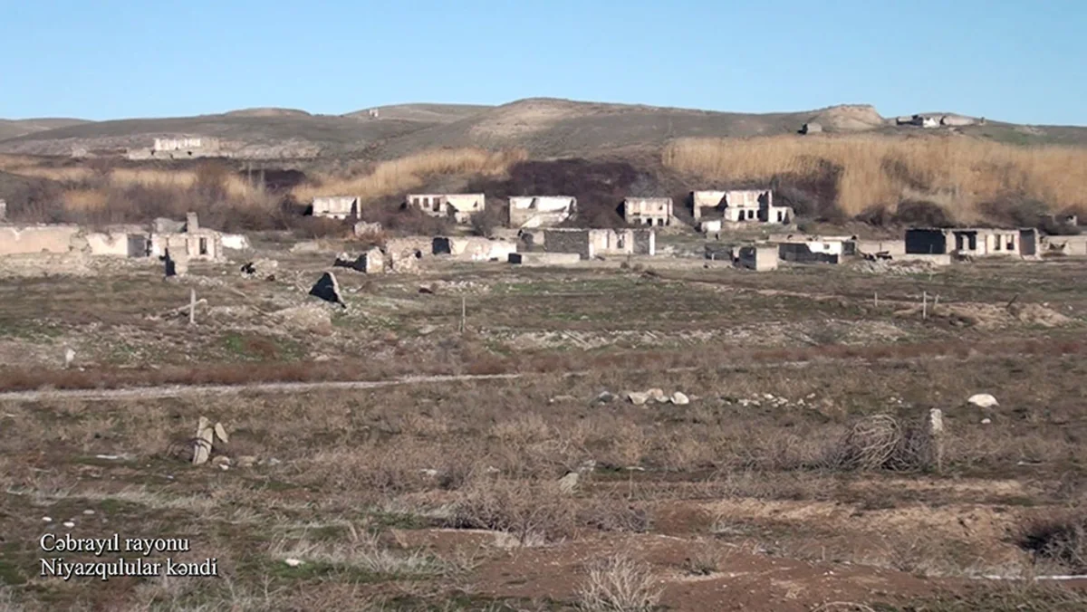 Видеокадры из села Ниязгулулар Джебраильского района