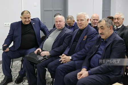 Xarkovda Ümummilli Lider Heydər Əliyevin xatirəsi anılıb