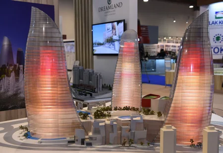 President Ilham Aliyev visits International Real Estate and Investment Exhibition