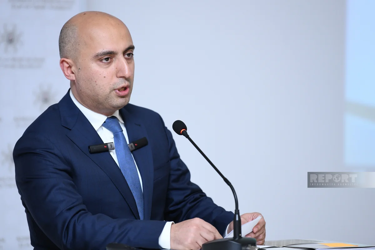 Elm və təhsil naziri şagirdlərin dərsdən yayınma hallarından danışıb