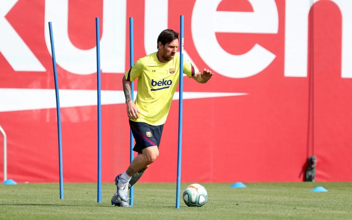 Lionel Messi: Koronavirus barədə çox düşünmək lazım deyil