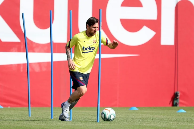 Lionel Messi: Koronavirus barədə çox düşünmək lazım deyil
