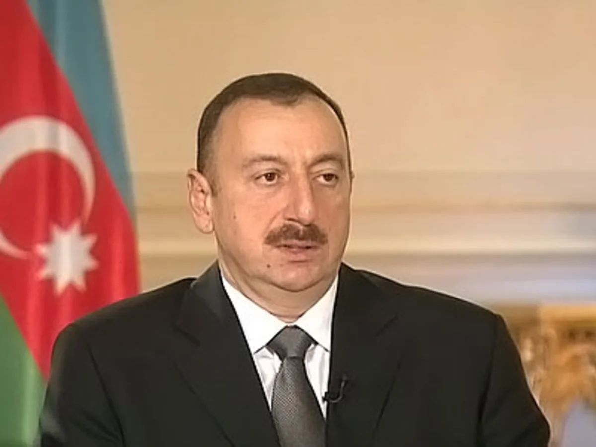 ​İlham Əliyev: Biz nefti insan kapitalına çevirmək siyasətini həyata keçiririk