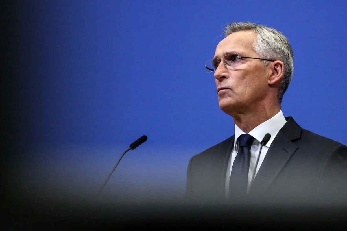 NATO won't down Russian aircraft in Ukrainian airspace, Stoltenberg says