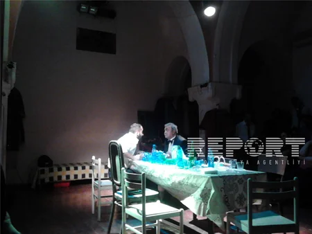 Sonuncu tamaşasının premyerası keçirilib