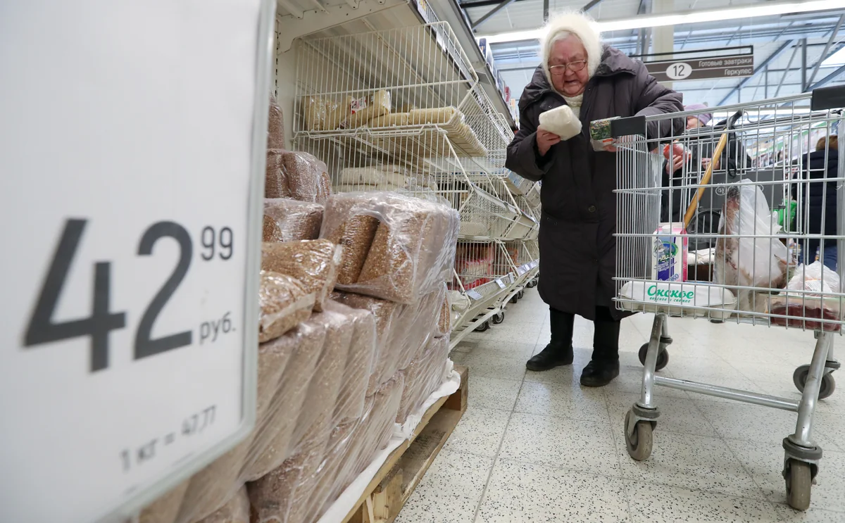 Russia's annual inflation hits 20-year high